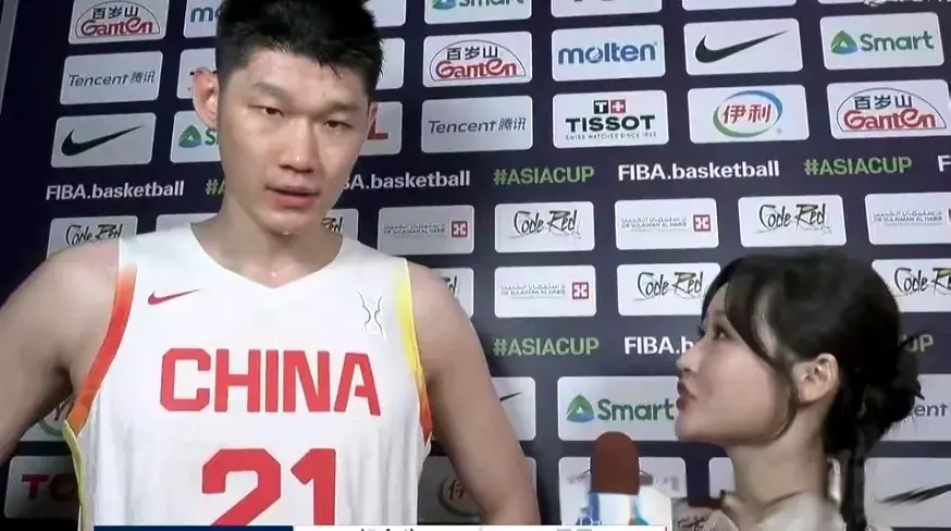 被FIBA, div, 杯首战沙特